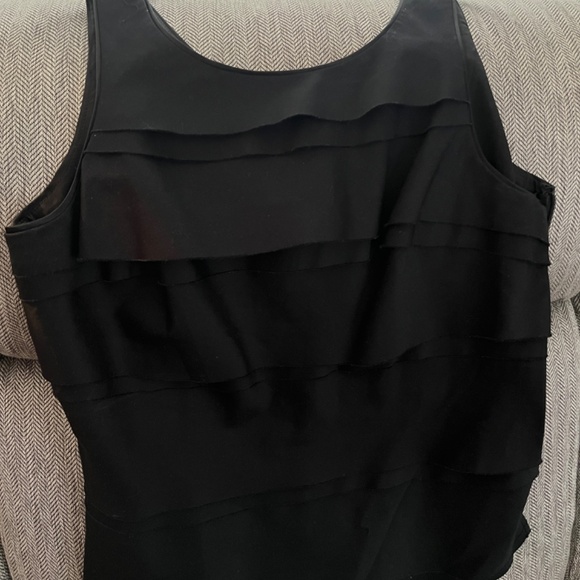 White House Black Market top - Picture 4 of 8